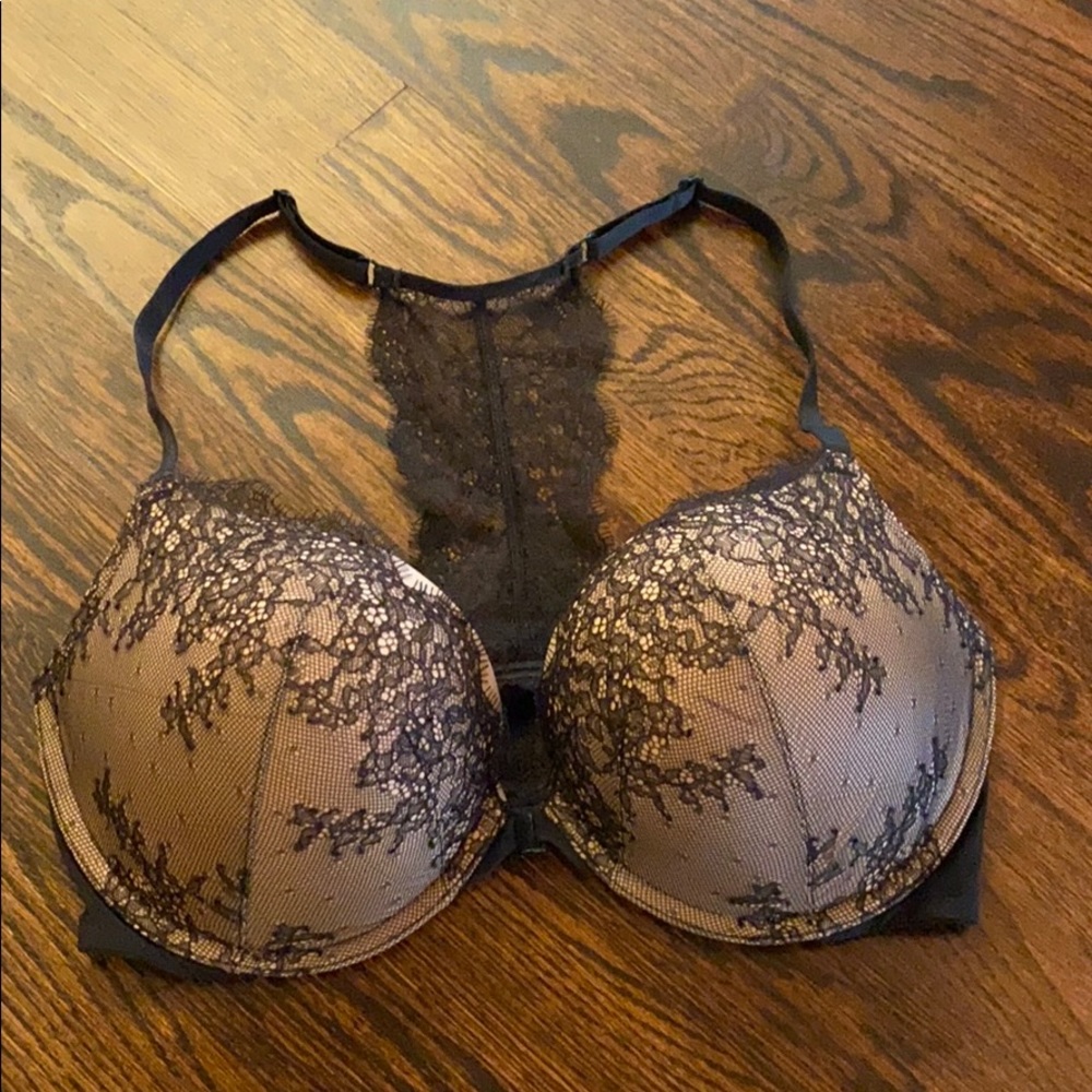Front closure Victoria’s Secret Bra